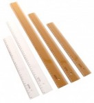 Pravítko 30cm transparentní pro leváky